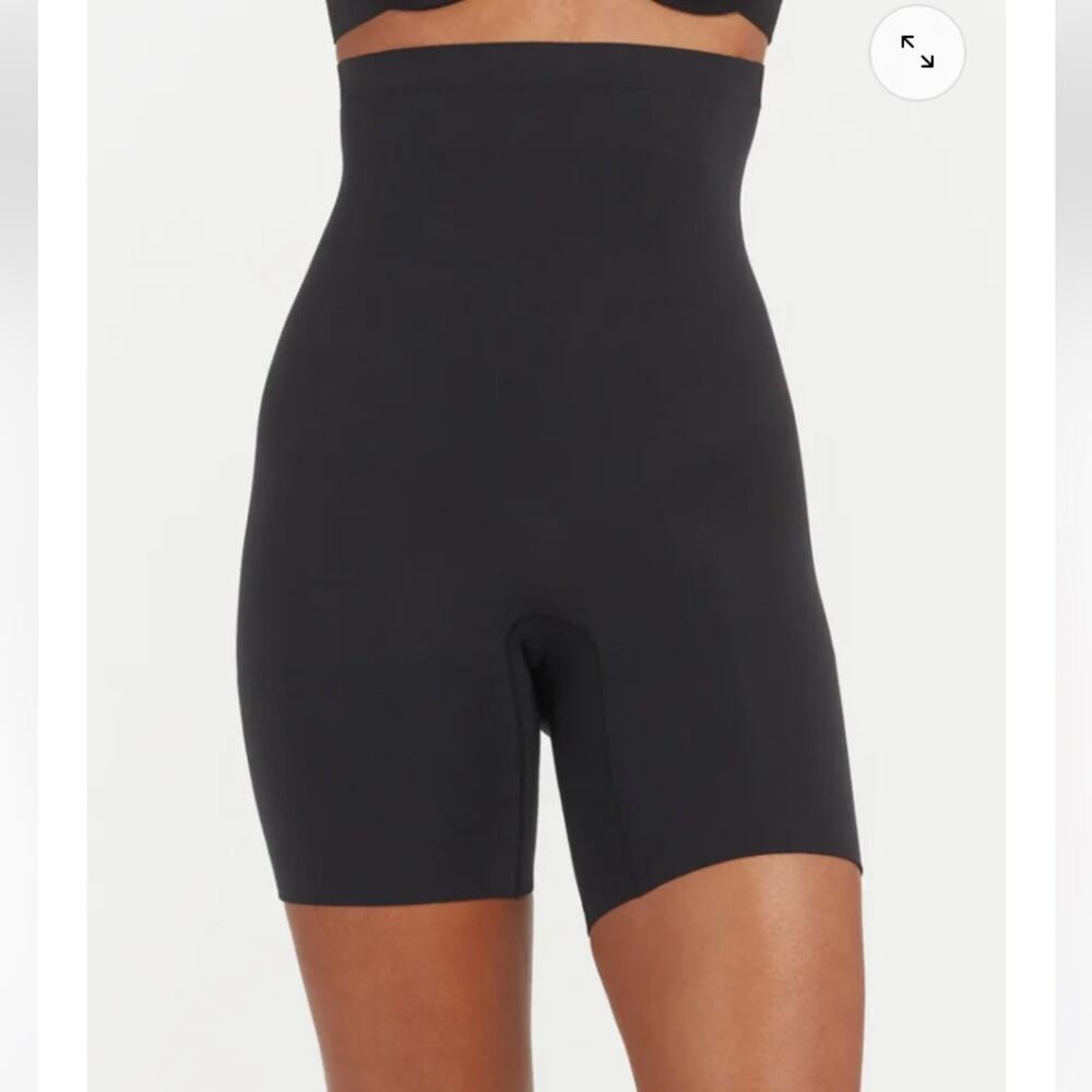 SPANX Higher Power Short. Very‎ Black. Size Small - Picture 10 of 11
